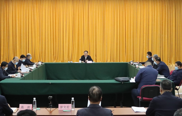 国资委党委认真转达学习党的二十大和党的二十届一中全会精神